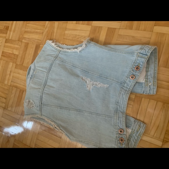 Jean jacket - Picture 2 of 2